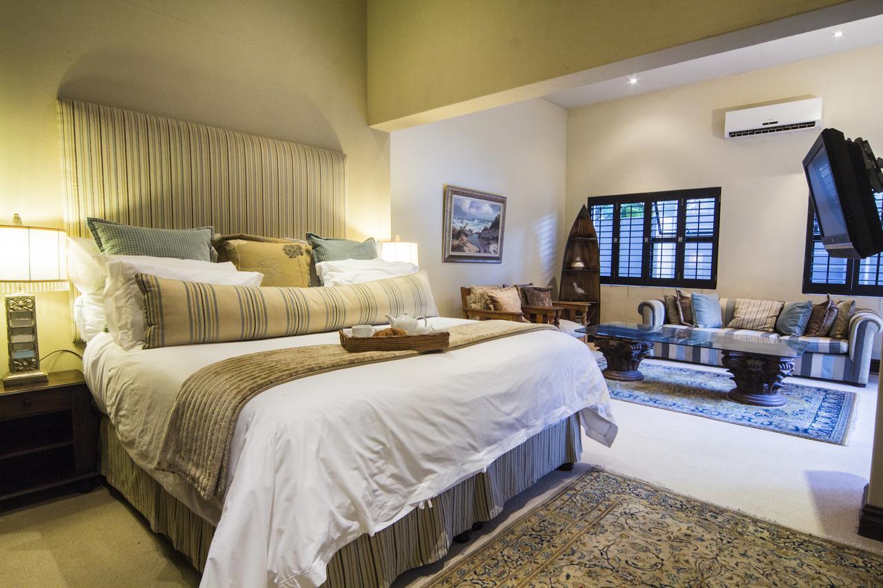 Cowrie Cove Guest House La Lucia Экстерьер фото